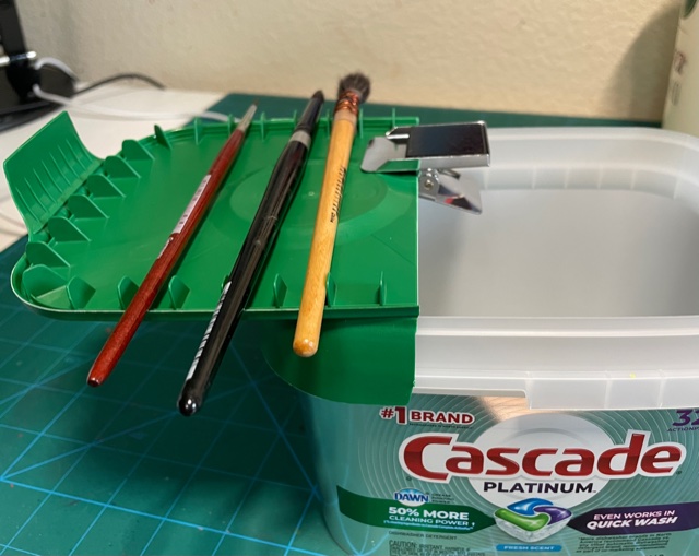 Quick tip - repurpose Cascade container for water container and brush  holder. 